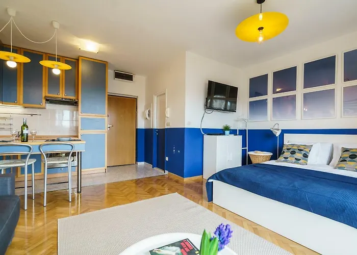 아파트 City Break Dream *